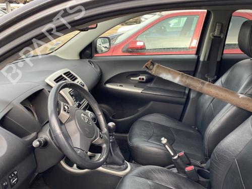 Used Parts TOYOTA URBAN CRUISER (_P1_) 1.4 D-4D 4WD (NLP115_, NLP115R) 2327336