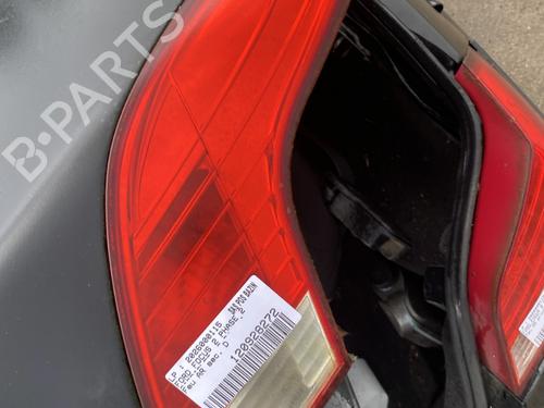 Used Right tailgate light Right tailgate light FORD FOCUS II Convertible 2.0 TDCi (136 hp) 32218290 32218290