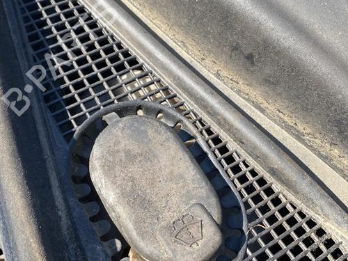 Used Windscreen washer tank RENAULT KANGOO (KC0/1_) 1.4 (KC0C, KC0H, KC0B, KC0M) (75 hp) 26893140
