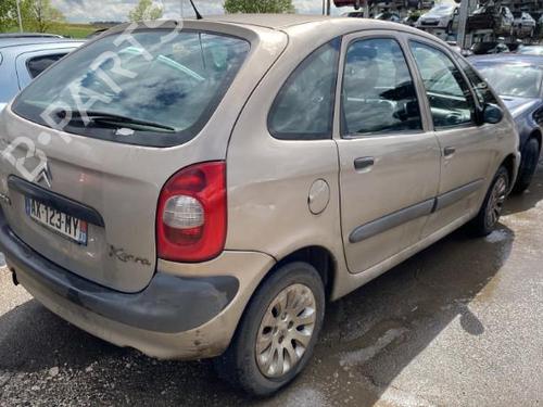 Scheinwerfer links CITROËN XSARA PICASSO (N68) 2.0 HDi | BP22121352C28 