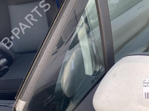 BP31580863C111 main image