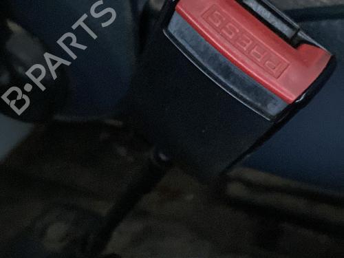 Engache cinturón Engache cinturón RENAULT RAPID Box Body/MPV (F40_, G40_) 1.2 (F406, G40A) (55 hp) 31929803 31929803