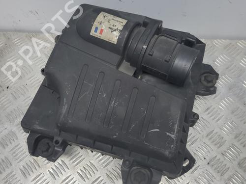 Used Air filter box Air filter box RENAULT TRAFIC II Van (FL) 2.5 dCi 145 (FL0J) (146 hp) 22127857 22127857