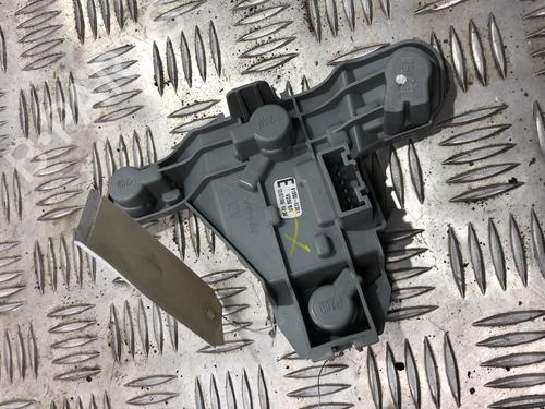 Used Lamp holder Lamp holder TOYOTA COROLLA (_E12_) 2.0 D-4D (CDE120R, CDE120L_) (116 hp) 22113675 22113675