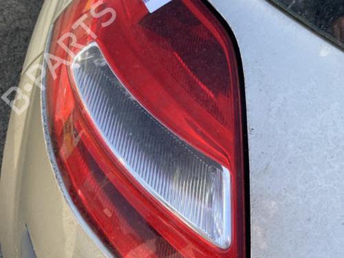 Used Left taillight RENAULT MEGANE II Saloon (LM0/1_) [2003-2025]  22123419
