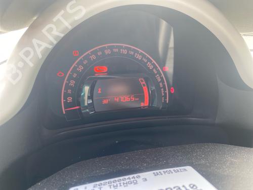 Instrument cluster RENAULT TWINGO III (BCM_, BCA_) 0.9 TCe 90 (BCM9, BCM2) | BP38072041C47 - Image 2