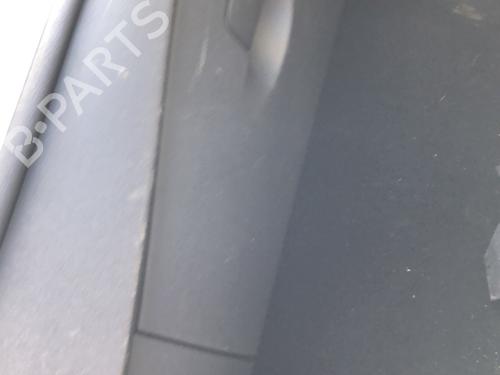 Used Glove box RENAULT MEGANE III Hatchback (BZ0/1_, B3_) 1.9 dCi (BZ0N, BZ0J) (131 hp) 22127555