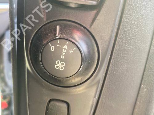 Climate control PEUGEOT 807 (EB_) 2.2 HDi | BP39244912I5 - Image 2