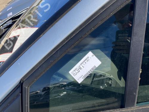 Front left quarter glass CITROËN C4 I (LC_) 1.6 HDi | BP20495888C111 