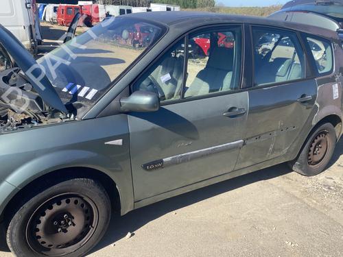 Used Front bumper reinforcement Front bumper reinforcement RENAULT GRAND SCÉNIC II (JM0/1_) [2004-2009] 33806692 33806692