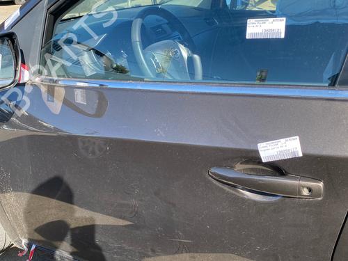 left-front-door-nissan-pulsar-hatchback-c13-2014-37706903 main image