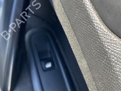 Used Right front window switch Right front window switch PEUGEOT 308 SW II (LC_, LJ_, LR_, LX_, L4_) 1.6 BlueHDi 100 (99 hp) 24822835 24822835