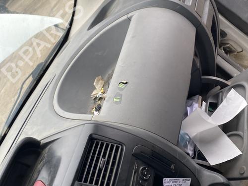 Used Dashboard Dashboard PEUGEOT EXPERT Van (VF3A_, VF3U_, VF3X_) 1.6 HDi 90 16V (90 hp) 31019115 31019115