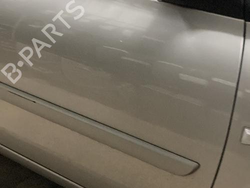 Used Right front door RENAULT MEGANE II Estate (KM0/1_) 1.5 dCi (KM1F) (86 hp) 22223510