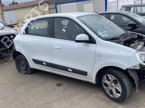 Benzintank Benzintank RENAULT TWINGO III (BCM_, BCA_) 1.0 SCe 65 (BCMJ) (65 hp) 33051138 33051138