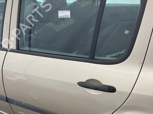 Używane Drzwi tylne lewe RENAULT MODUS / GRAND MODUS (F/JP0_) 1.2 (JP0C, JP0K, FP0C, FP0K, FP0P, JP0P, JP0T) (75 hp) 29074393
