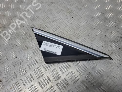 Højre foran trekantet rude PEUGEOT 3008 I MPV (0U_) 1.6 HDi (109 hp) 23783886