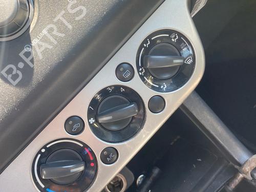 Climate control SUZUKI SWIFT III (MZ, EZ) 1.3 DDiS (RS413D) | BP36583458I5 - Image 3