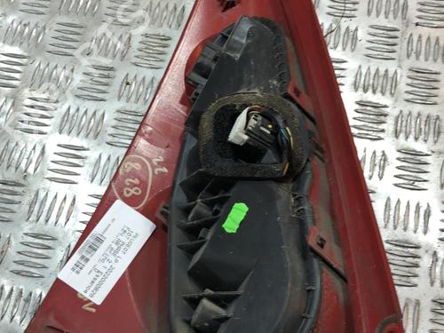 Used Right taillight PEUGEOT 107 (PM_, PN_) 1.0 (68 hp) 19906438