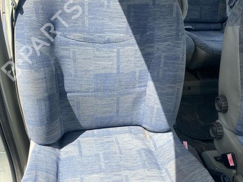 Used Right front seat Right front seat 37078575 37078575