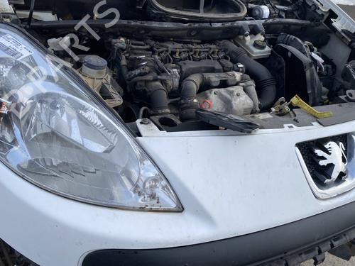 Used Grille PEUGEOT PARTNER Box Body/MPV 1.6 HDi (75 hp) 30884585