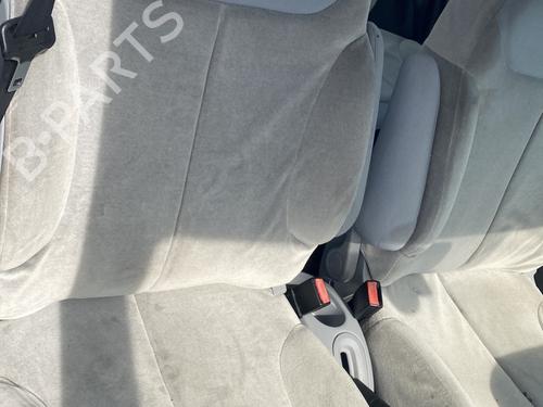 Used Right front seat Right front seat CITROËN C3 I (FC_, FN_) 1.6 16V (109 hp) 26577341 26577341