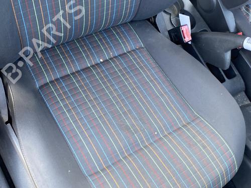 Sæde højre fortil VW POLO IV (9N_, 9A_) 1.4 TDI (70 hp) 32726807