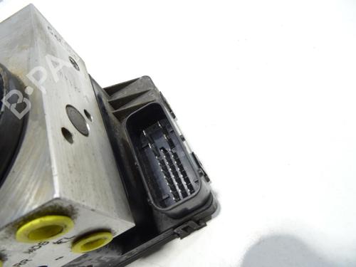 ABS pump HYUNDAI SANTA FÉ I (SM) 2.0 CRDi 4x4 | BP20062320M43 