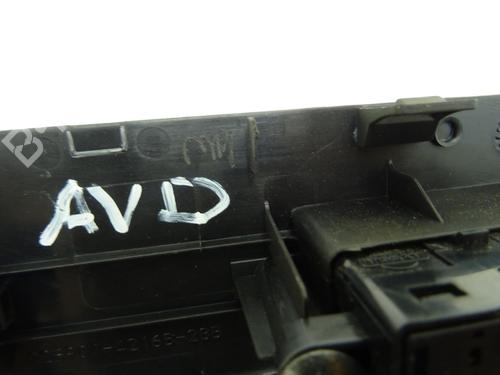 Used Right front window switch Right front window switch 38165002 38165002