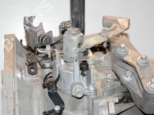 Used Gearbox Gearbox OPEL ASTRA H TwinTop (A04) 1.9 CDTi (L67) (150 hp) 33429319 33429319