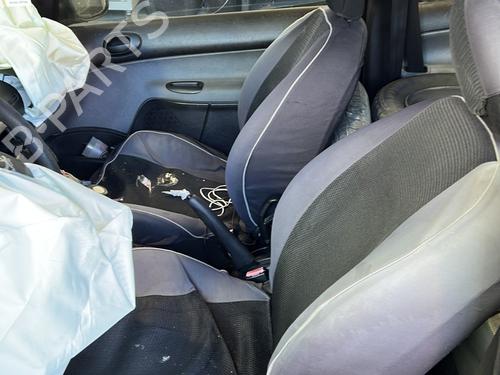 Used Parts PEUGEOT 206 Hatchback (2A/C)  1.4 i  4478602