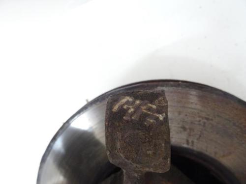 Used Right front steering knuckle Right front steering knuckle FORD TRANSIT Van (FA_ _) 2.0 DI (FAE_, FAF_, FAG_) (100 hp) 20056994 20056994