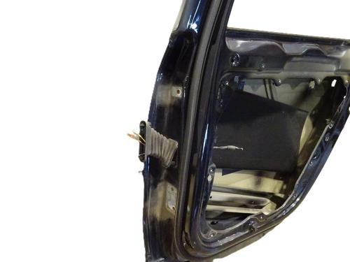 BP32358816C5 main image