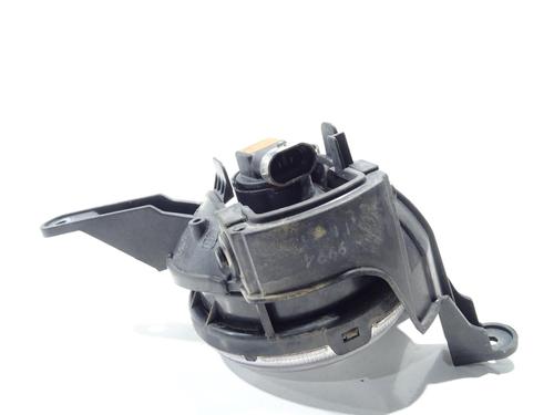 left-front-fog-light-chevrolet-cruze-j300-2009-28079952 main image