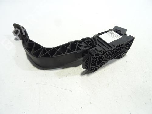 Used Pedal Pedal PEUGEOT 208 II (UB_, UP_, UW_, UJ_) 1.2 PureTech 75 (75 hp) 26124751 26124751