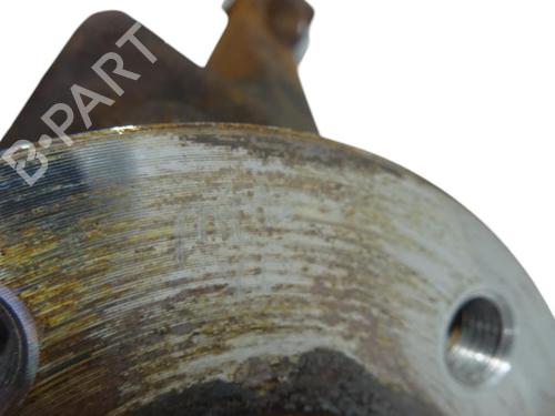 Used Right front steering knuckle Right front steering knuckle RENAULT TRAFIC III Van (FG_) 1.6 dCi 125 (FGMH) (125 hp) 35888108 35888108