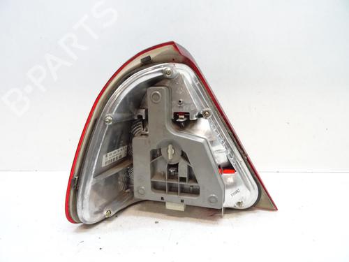 Used Right taillight Right taillight MERCEDES-BENZ C-CLASS (W202) C 220 CDI (202.133) (125 hp) 32424271 32424271