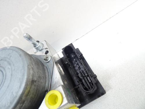 Used ABS pump ABS pump DACIA SANDERO 1.4 MPI LPG (72 hp) 20055922 20055922