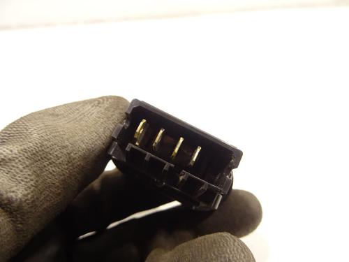 Switch DACIA DUSTER (HS_) 1.5 dCi 4x4 (HSMC, HSMD) | BP29838573I30