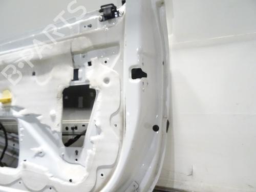 Right front door RENAULT CLIO III (BR0/1, CR0/1) 1.2 16V Hi-Flex (BR1U, CR1U) | BP29071378C3 