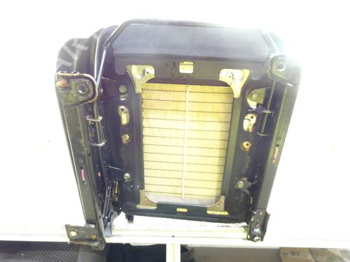Right front seat SUZUKI JIMNY Closed Off-Road Vehicle (SN) 1.5 DDiS 4x4 | BP29429841C16 