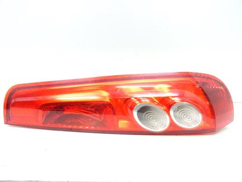Right taillight FORD FIESTA V (JH_, JD_) 1.4 16V | BP20041441C35