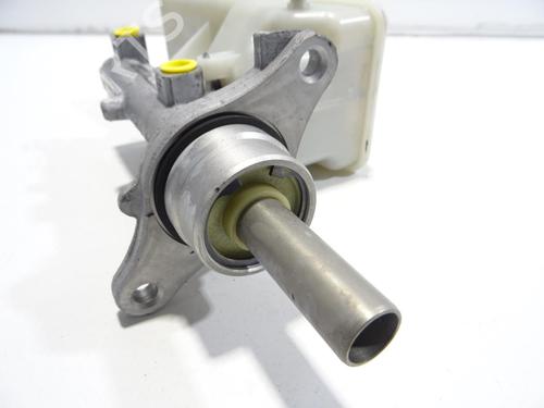 Brake master cylinder RENAULT TRAFIC II Bus (JL) 2.0 dCi 90 (JL00, JL01, JL0H, JL0M, JL0P, JL0S) | BP27593882M77  - Image 5