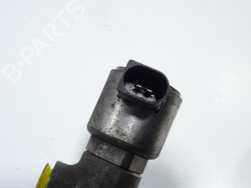 Used Injection rail Injection rail MERCEDES-BENZ C-CLASS T-Model (S205) C 250 BlueTEC / d 4-matic (205.209) (204 hp) 22806204 22806204