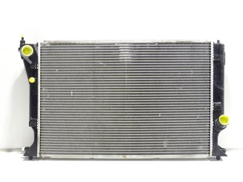 Used Water radiator TOYOTA COROLLA Verso (ZER_, ZZE12_, R1_) 2.2 D-4D (AUR10_, AUR10R) (136 hp) 32447316