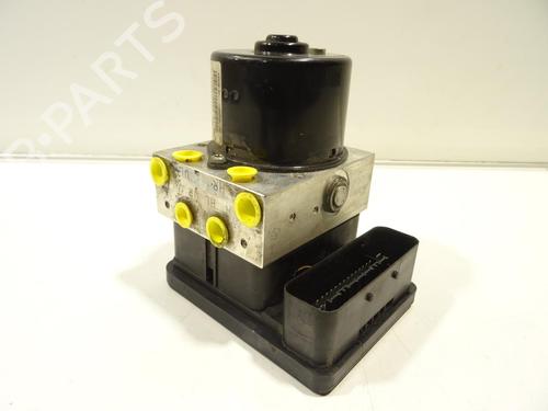 Used ABS pump BMW 3 Touring (E91) 320 d (177 hp) 28153965