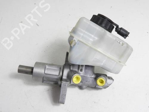 Used Brake master cylinder Brake master cylinder BMW 1 Coupe (E82) 120 d (177 hp) 20045136 20045136