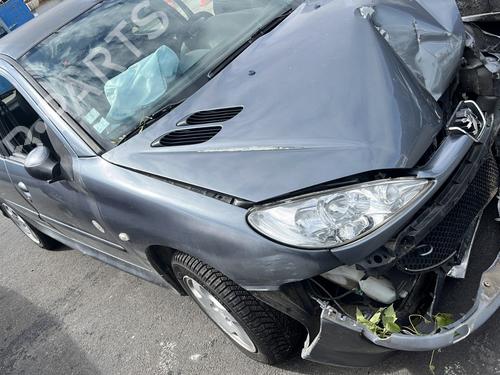 Højre baglygte PEUGEOT 206 Hatchback (2A/C) 1.4 HDi eco 70 | BP29450179C35 