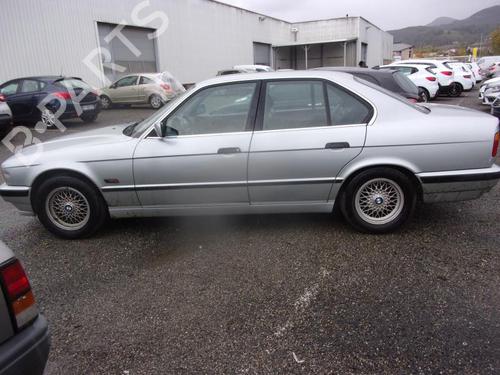 Used Parts BMW 5 (E34)  525 i 24V  1827782