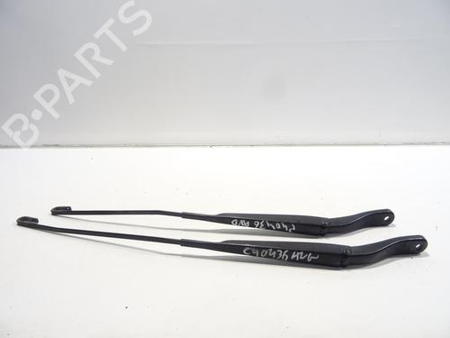 Used Front windshield wiper arm RENAULT MASTER III Van (FV) 2.3 dCi 145 FWD (FV0E, FV0F, FV0H, FV02, FV0M, FV0S,... (146 hp) 29201621